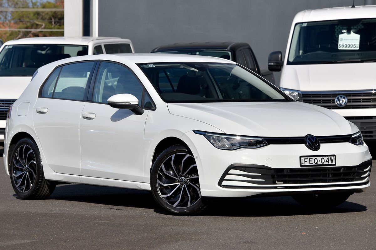 2024 Volkswagen Golf 110TSI Life 8
