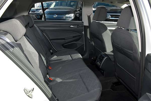 2024 Volkswagen Golf 110TSI Life 8