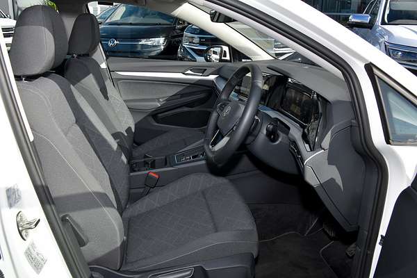 2024 Volkswagen Golf 110TSI Life 8