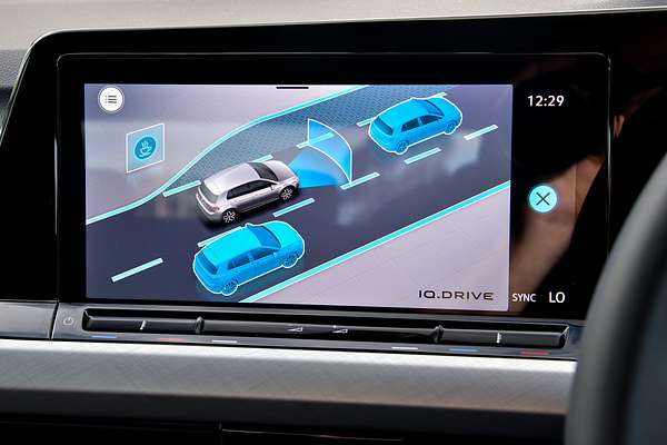 2024 Volkswagen Golf 110TSI Life 8