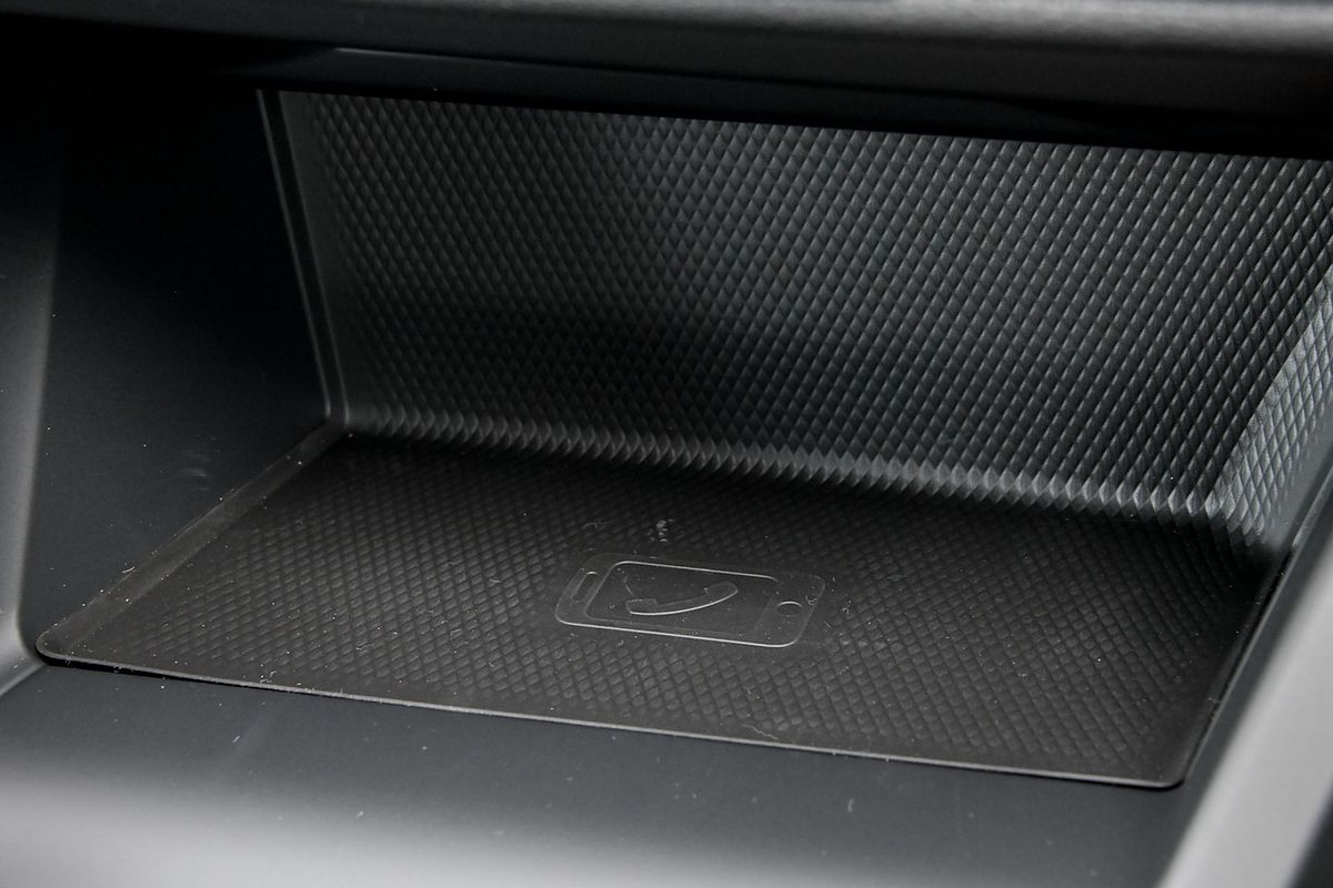 2024 Volkswagen Golf 110TSI Life 8