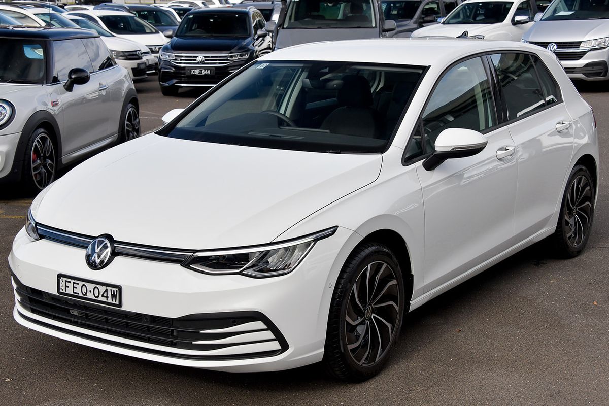 2024 Volkswagen Golf 110TSI Life 8
