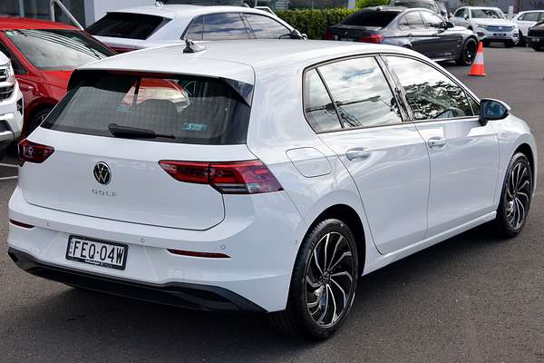 2024 Volkswagen Golf 110TSI Life 8