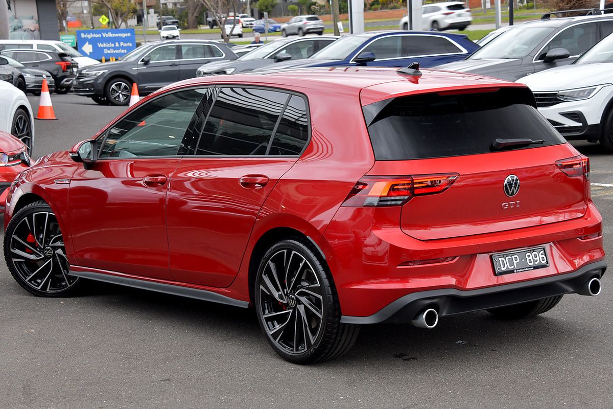 2024 Volkswagen Golf GTI 8
