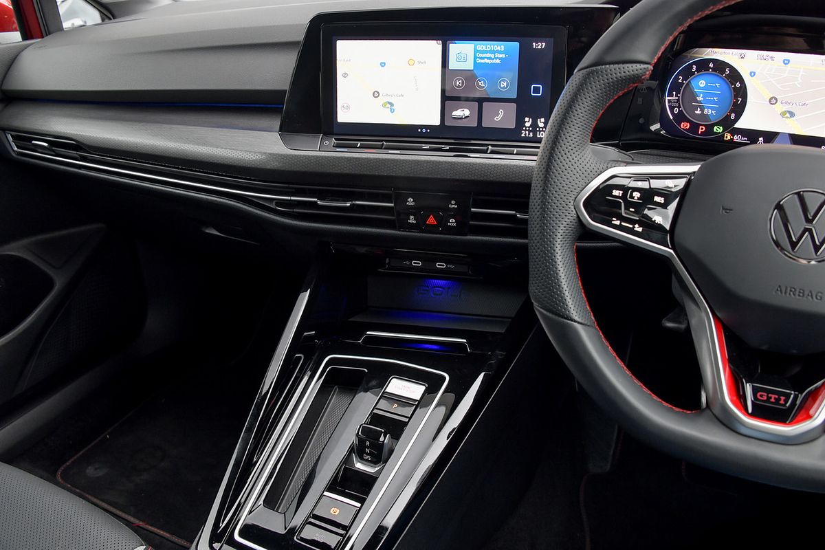 2024 Volkswagen Golf GTI 8