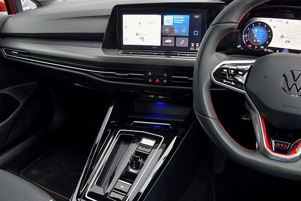 2024 Volkswagen Golf GTI 8