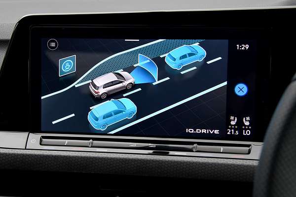 2024 Volkswagen Golf GTI 8