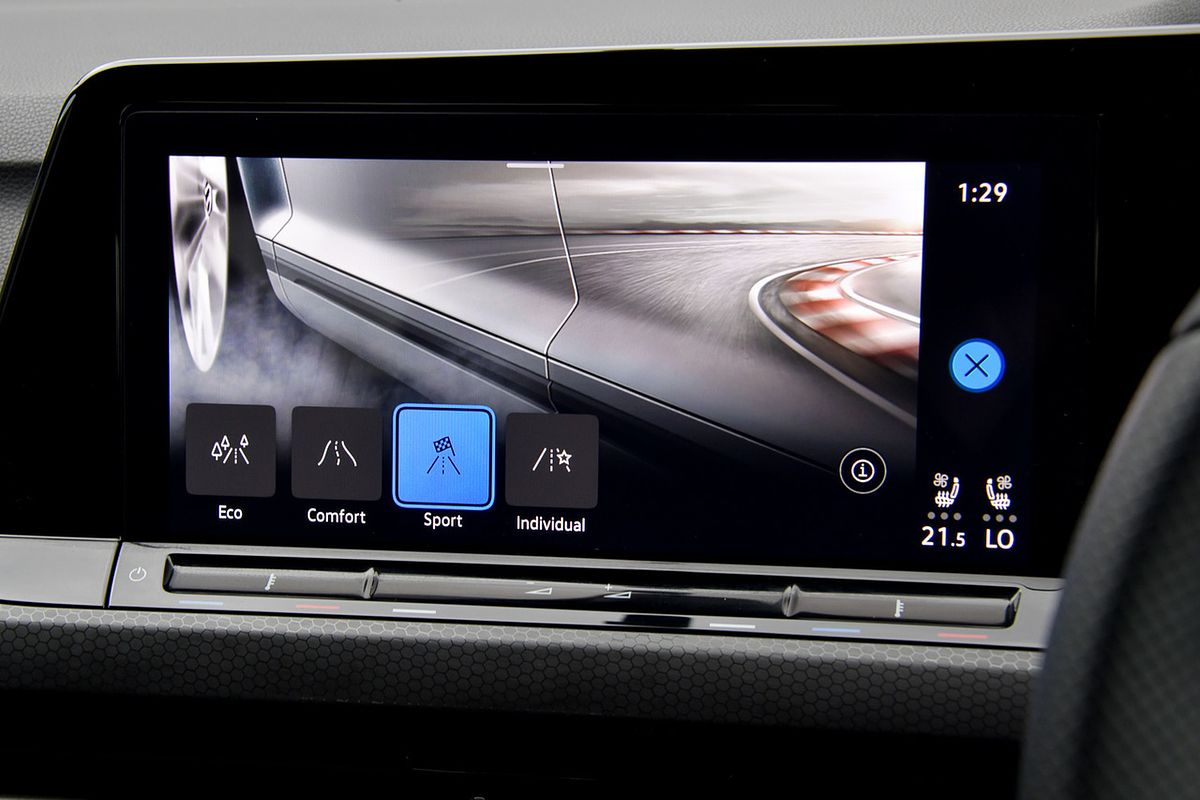 2024 Volkswagen Golf GTI 8