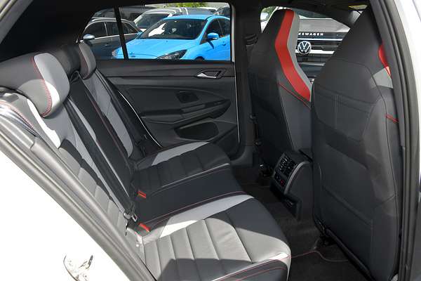 2024 Volkswagen Golf GTI 8