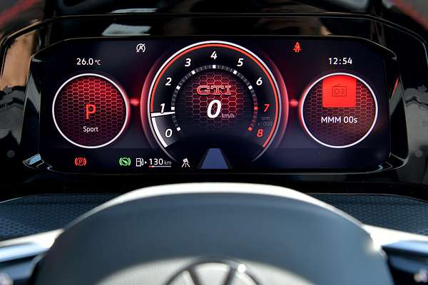 2024 Volkswagen Golf GTI 8
