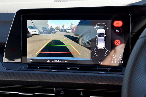 2024 Volkswagen Golf GTI 8