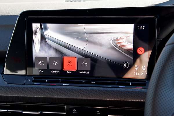 2024 Volkswagen Golf GTI 8