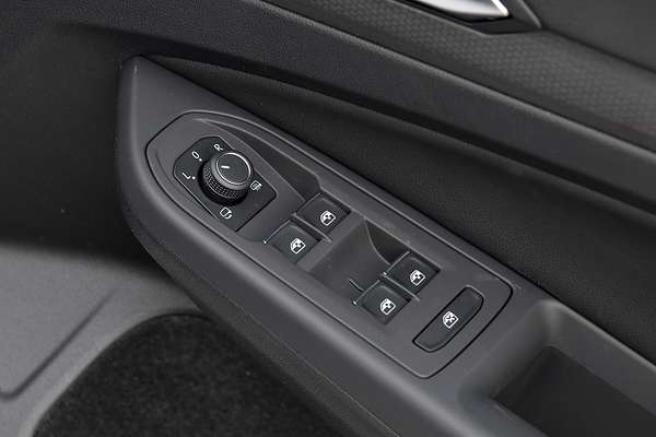 2024 Volkswagen Golf GTI 8