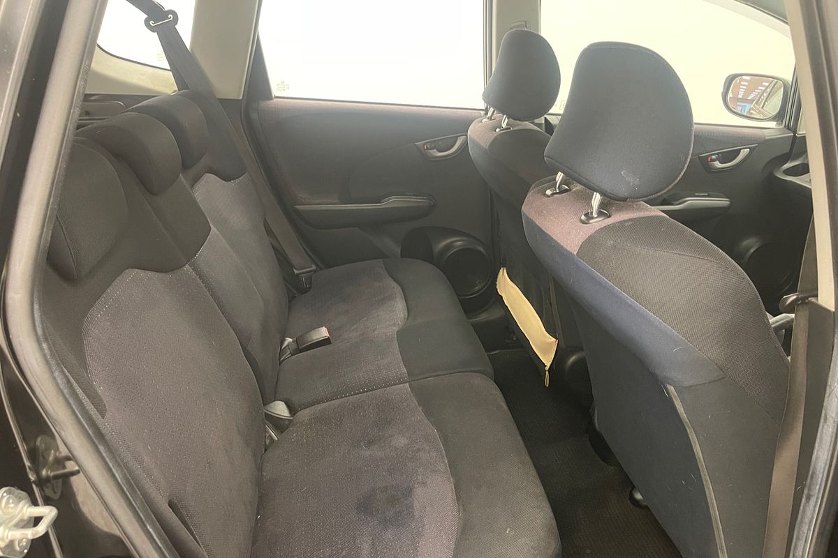 2010 Honda Jazz GLi GE