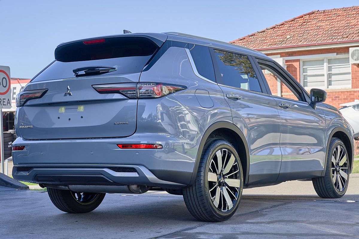 2025 Mitsubishi Outlander Aspire ZM