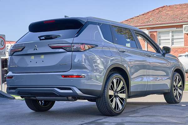 2025 Mitsubishi Outlander Aspire ZM