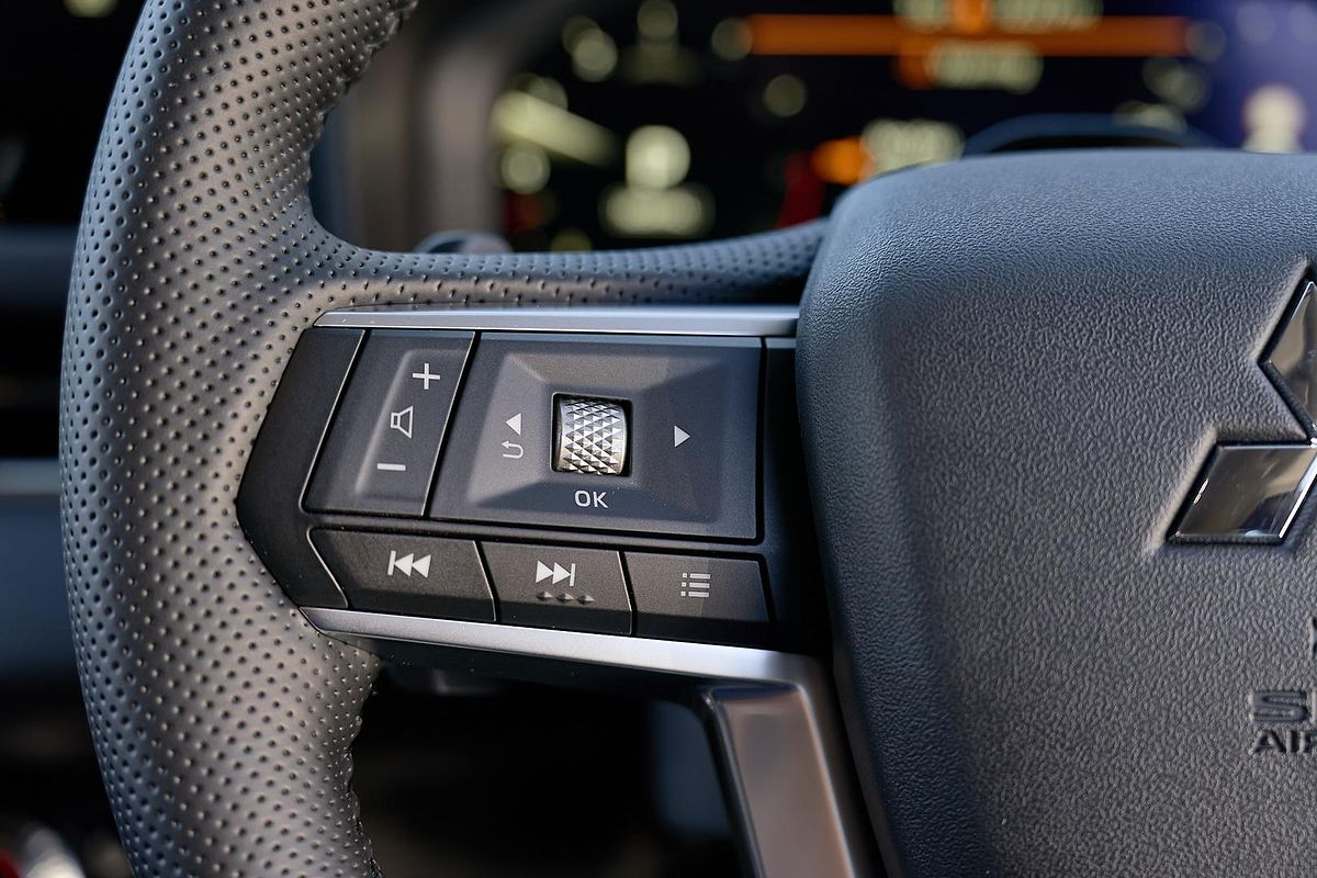 2025 Mitsubishi Outlander Aspire ZM