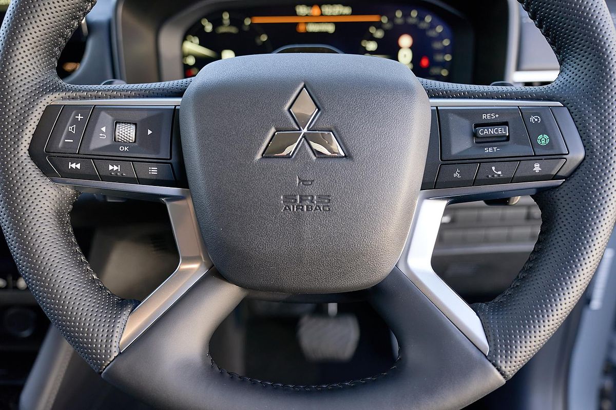 2025 Mitsubishi Outlander Aspire ZM