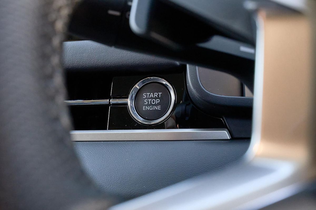 2025 Mitsubishi Outlander Aspire ZM