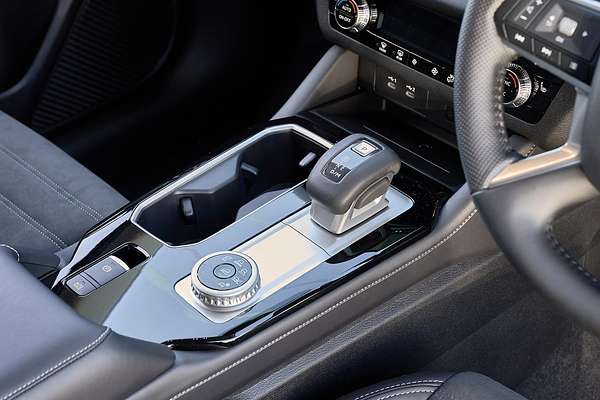 2025 Mitsubishi Outlander Aspire ZM