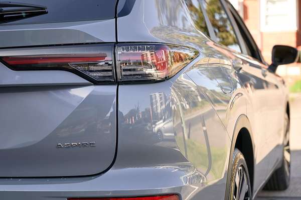 2025 Mitsubishi Outlander Aspire ZM