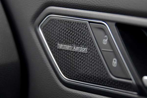 2021 Volkswagen Tiguan 147TDI R-Line 5N