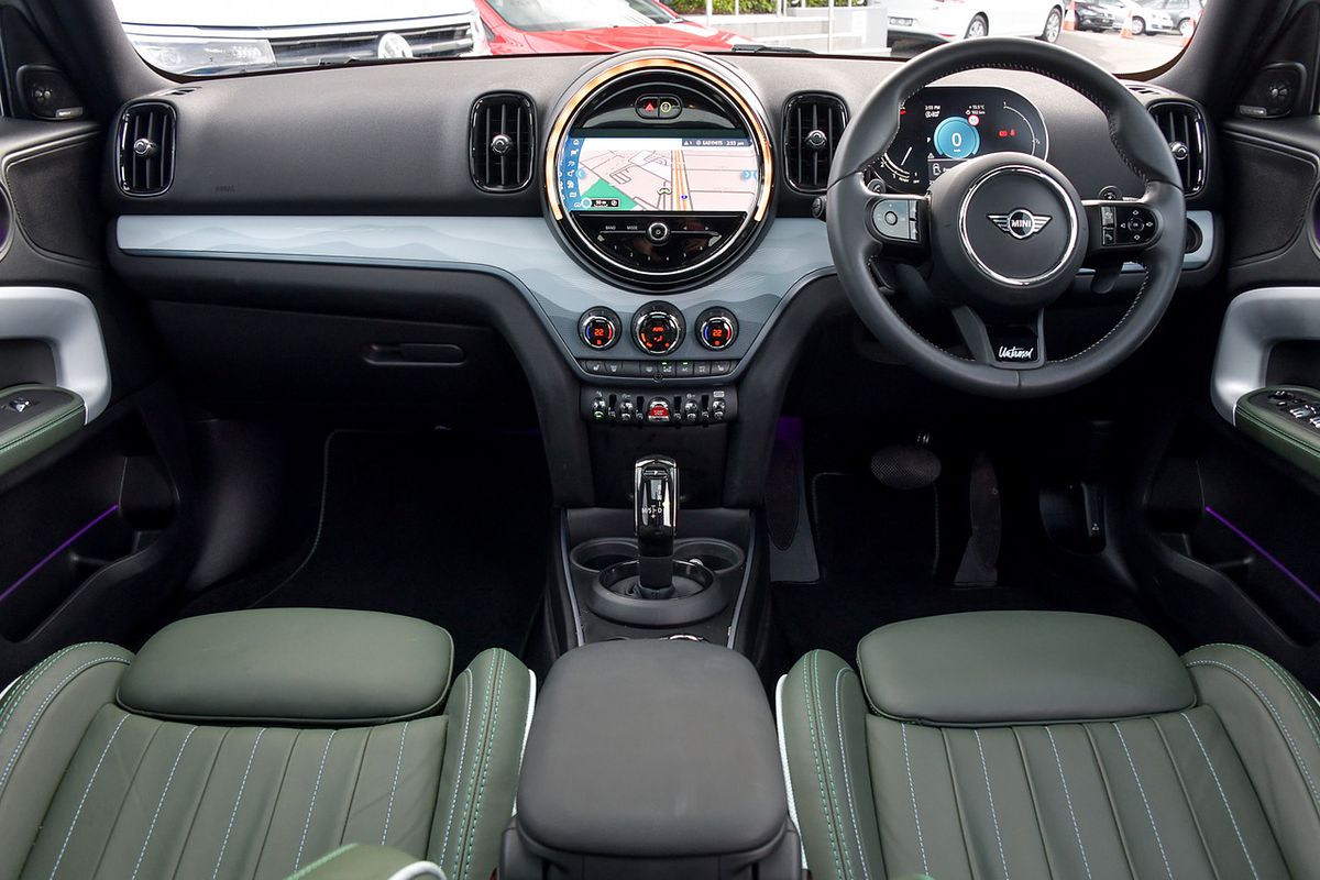 2023 MINI Countryman Cooper S Untamed F60 LCI