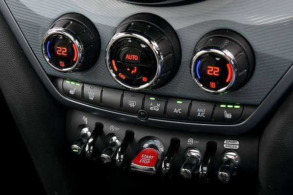 2023 MINI Countryman Cooper S Untamed F60 LCI