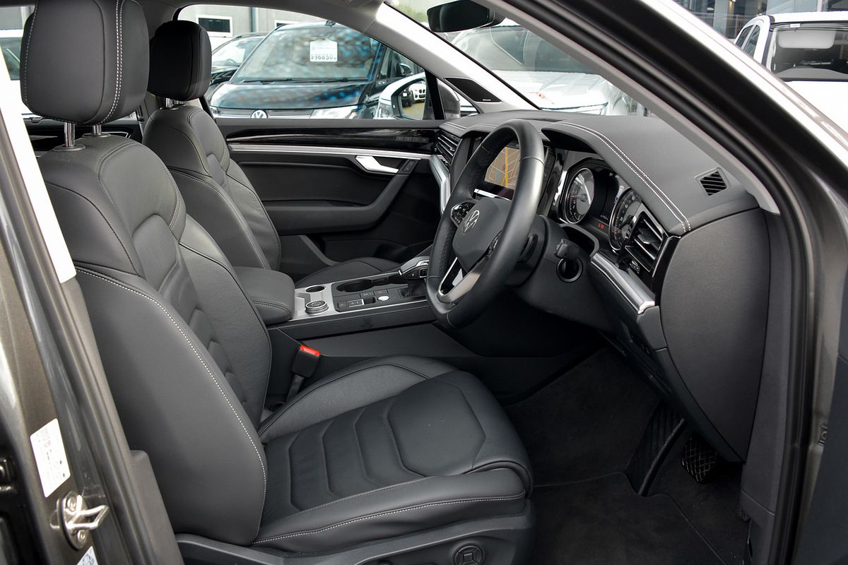 2022 Volkswagen Touareg 170TDI CR