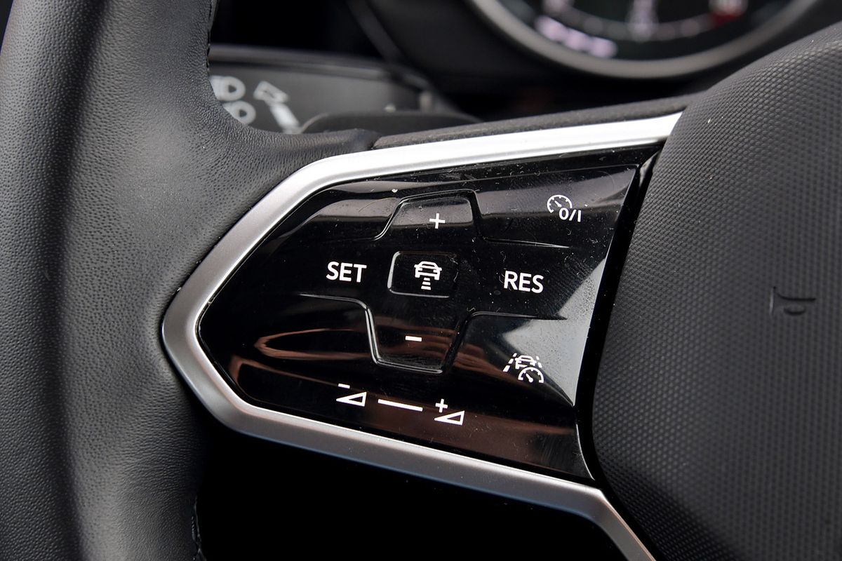 2022 Volkswagen Touareg 170TDI CR