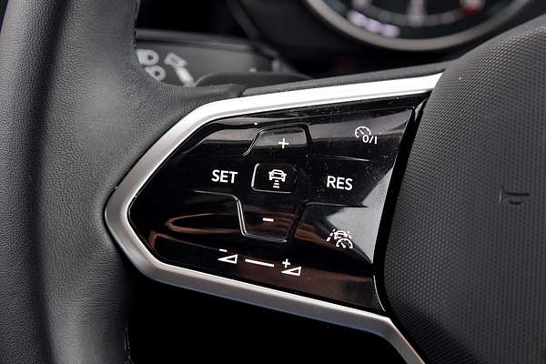 2022 Volkswagen Touareg 170TDI CR
