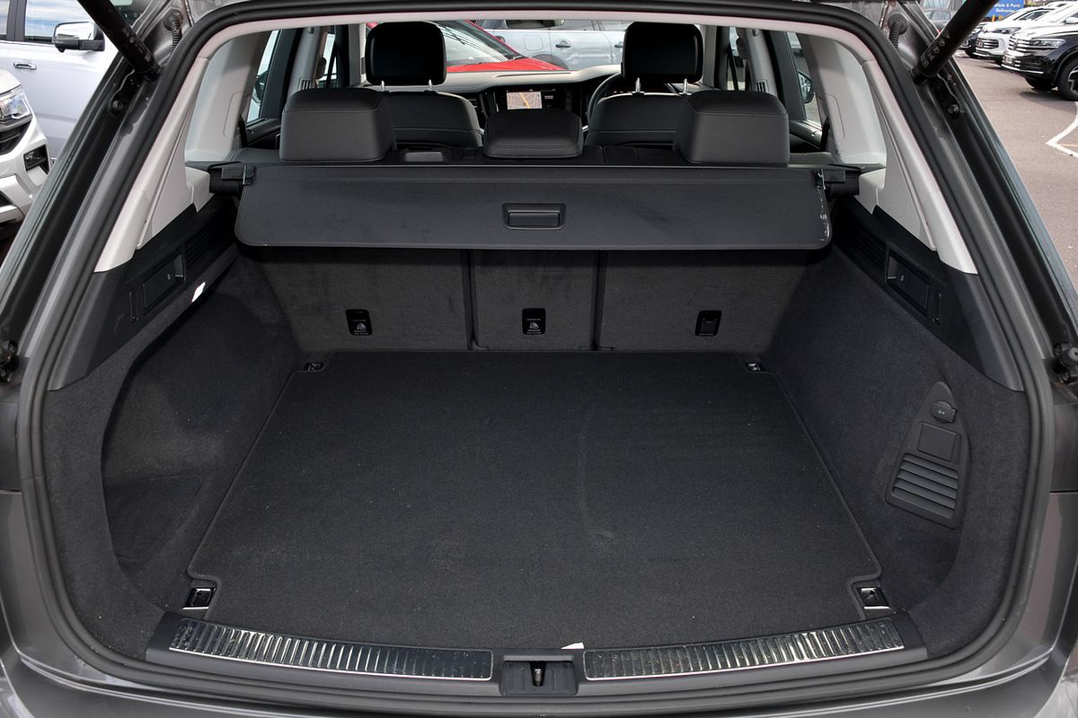 2022 Volkswagen Touareg 170TDI CR