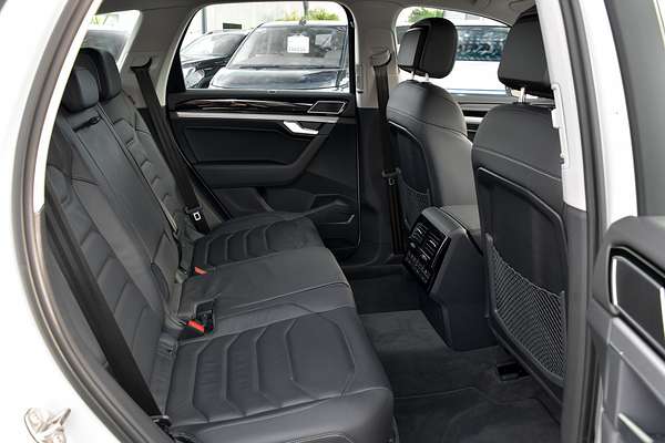 2022 Volkswagen Touareg 170TDI CR