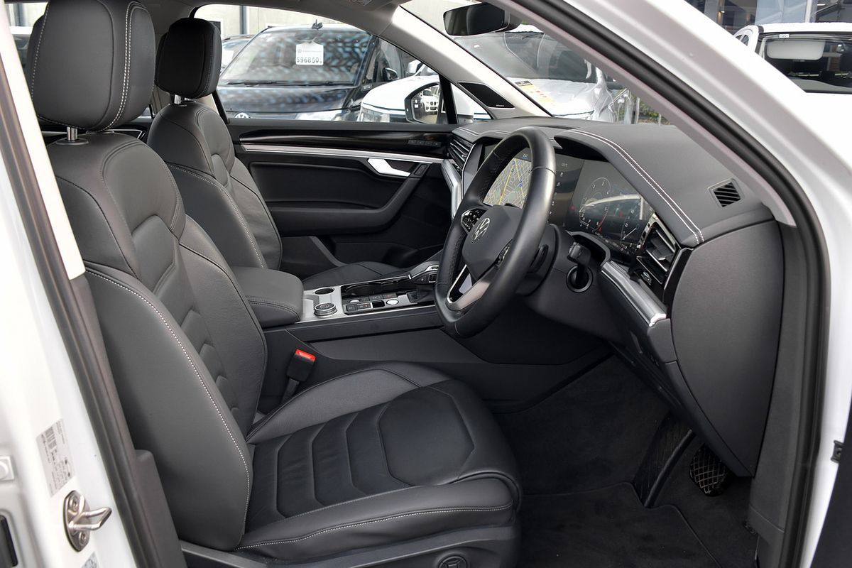 2022 Volkswagen Touareg 170TDI CR