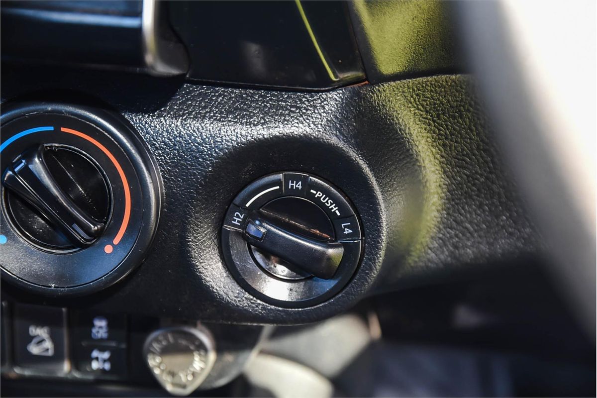2021 Toyota Hilux SR GUN126R 4X4
