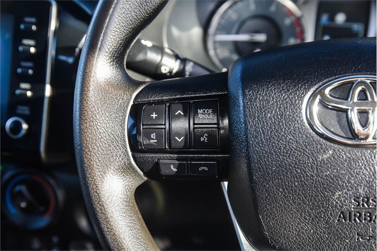 2021 Toyota Hilux SR GUN126R 4X4
