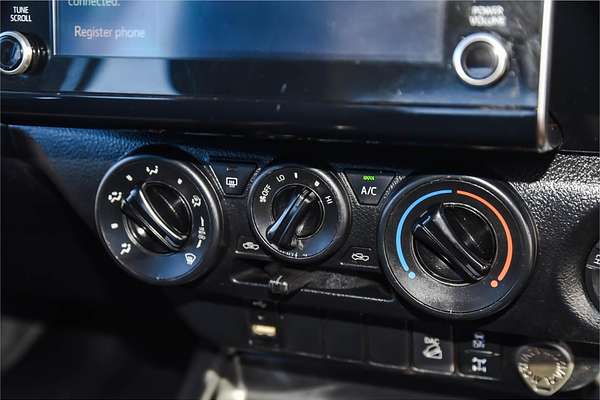 2021 Toyota Hilux SR GUN126R 4X4