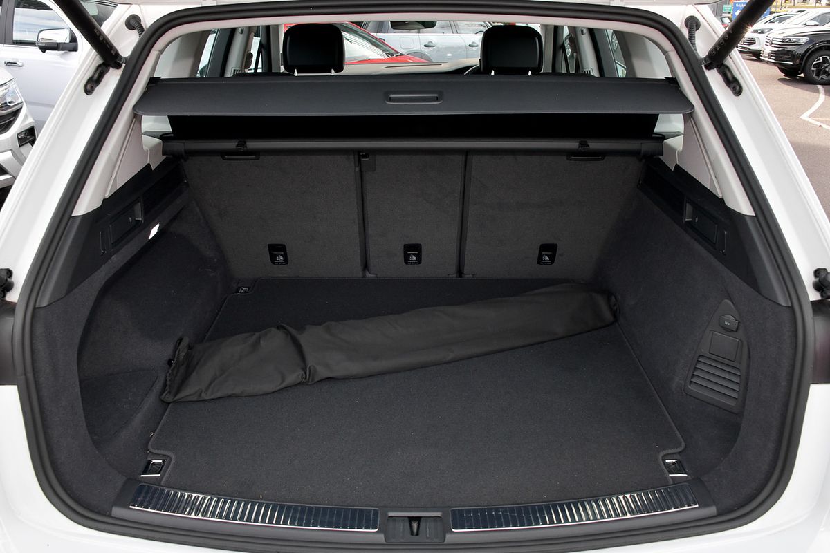 2022 Volkswagen Touareg 170TDI CR