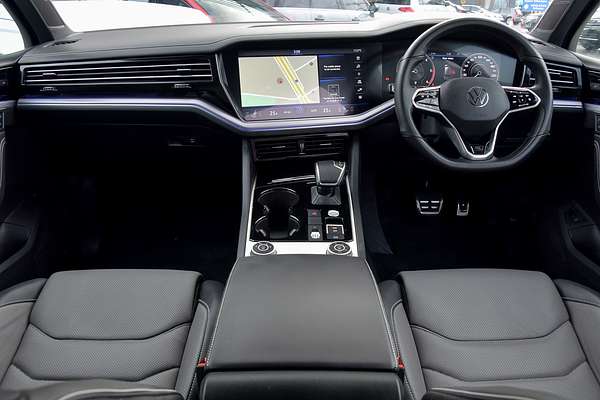 2022 Volkswagen Touareg 210TDI R-Line CR