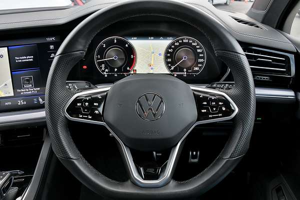 2022 Volkswagen Touareg 210TDI R-Line CR