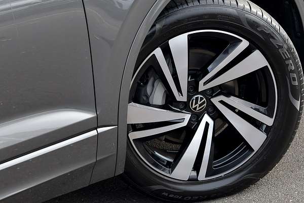 2022 Volkswagen Touareg 210TDI R-Line CR