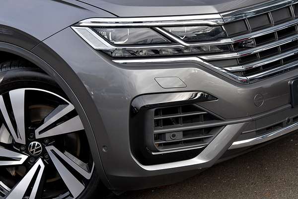 2022 Volkswagen Touareg 210TDI R-Line CR