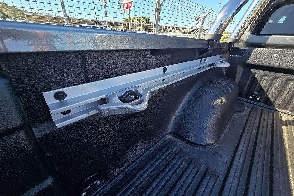 2024 Nissan Navara ST-X D23 4X4