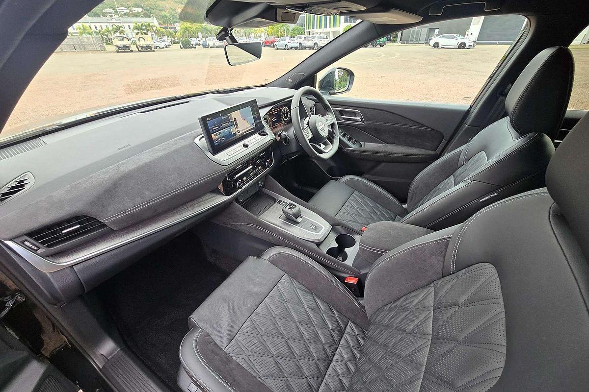 2024 Nissan QASHQAI Ti-L J12