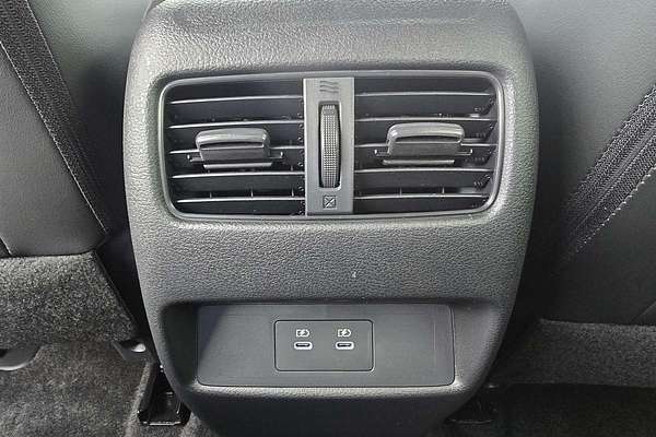 2024 Nissan QASHQAI Ti-L J12