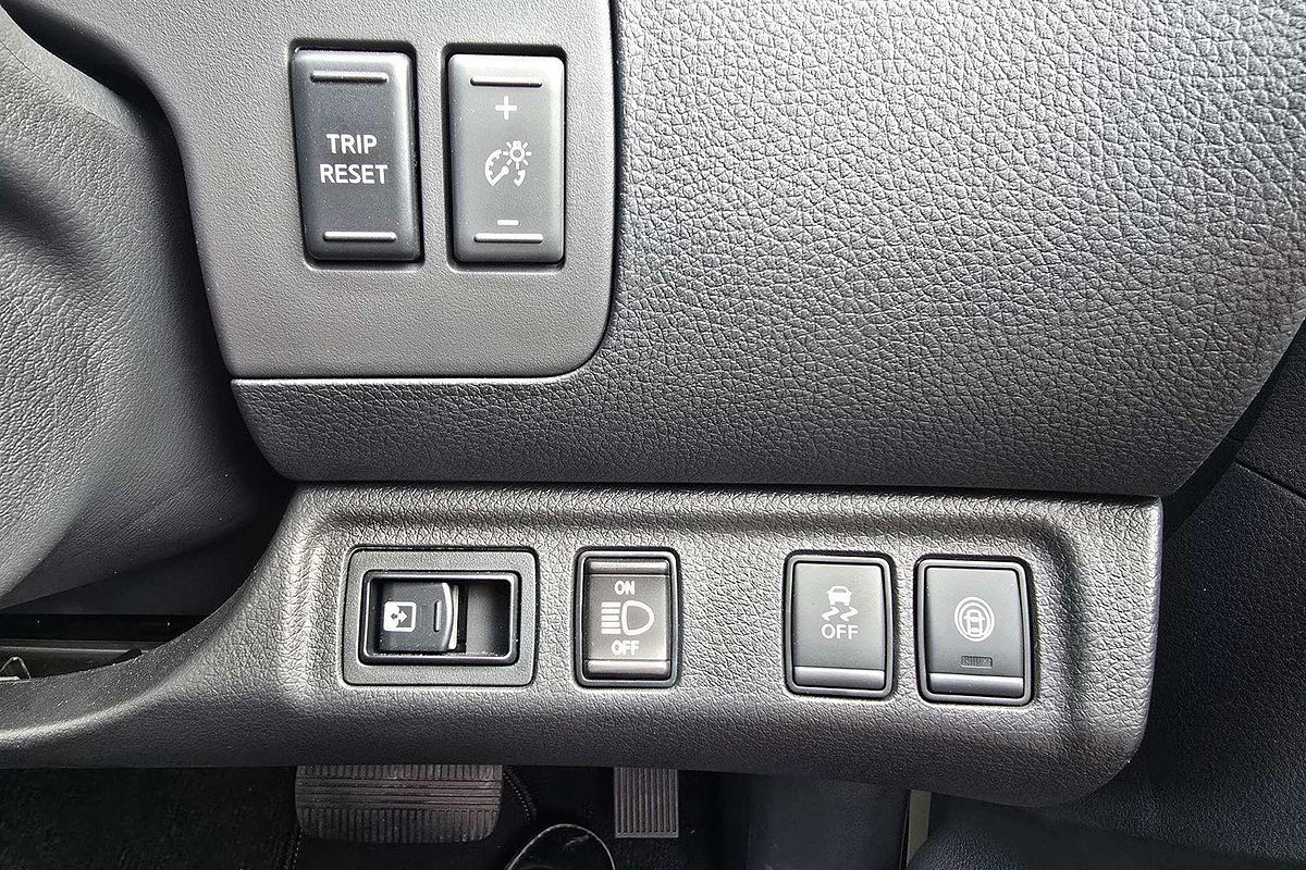 2024 Nissan Navara PRO-4X Warrior D23 4X4
