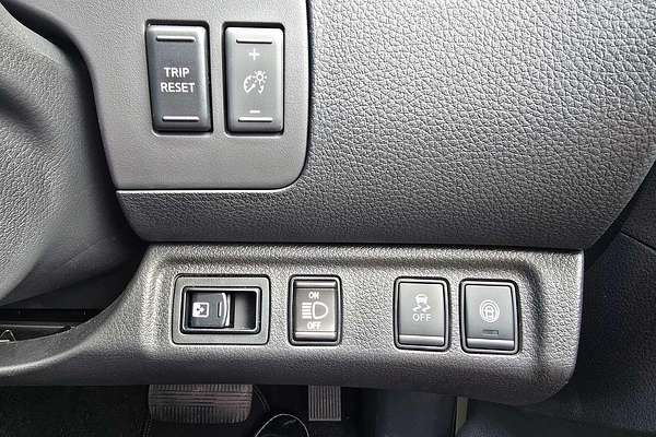 2024 Nissan Navara PRO-4X Warrior D23 4X4