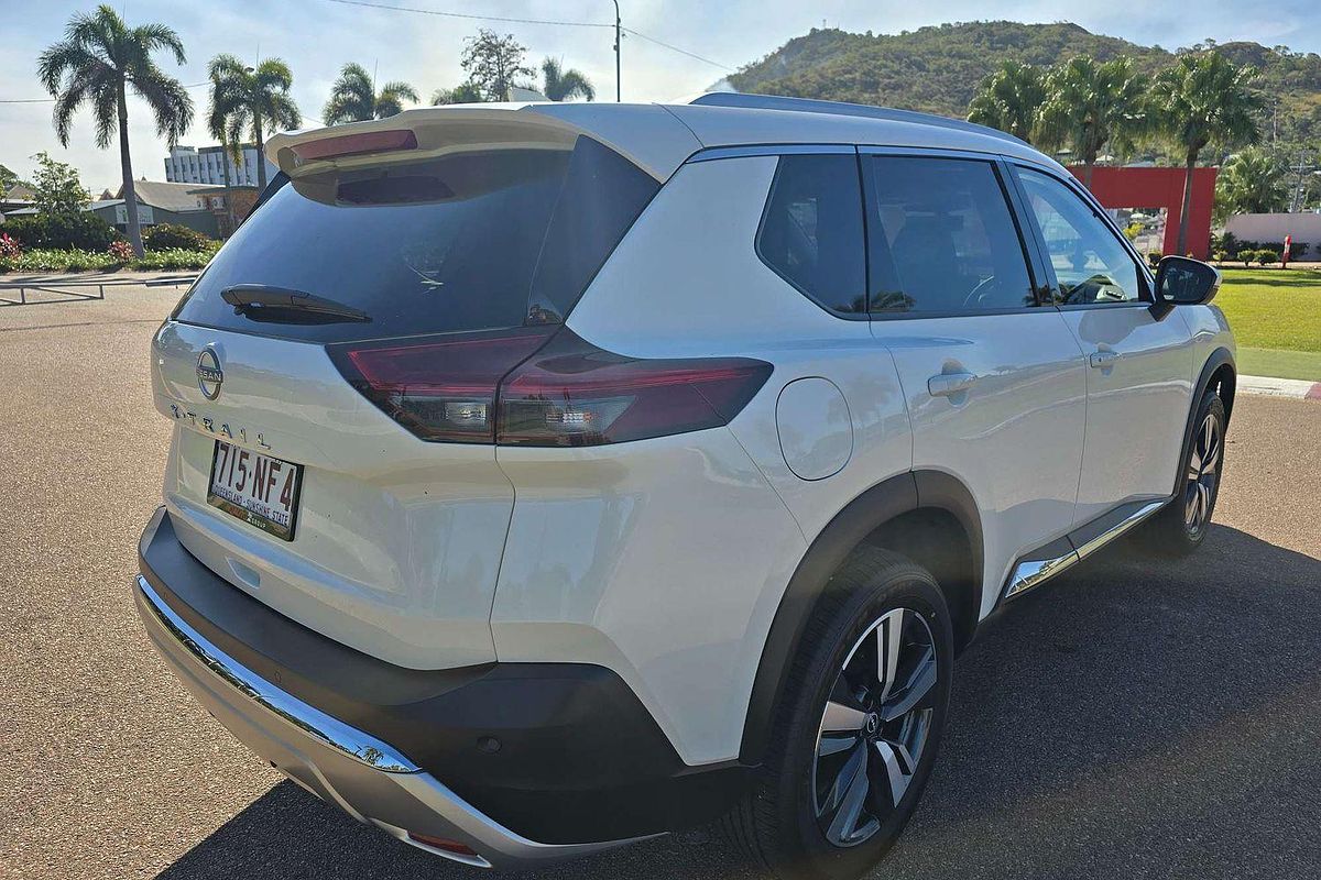 2025 Nissan X-TRAIL Ti T33