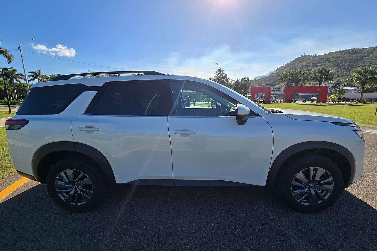 2024 Nissan Pathfinder ST-L R53