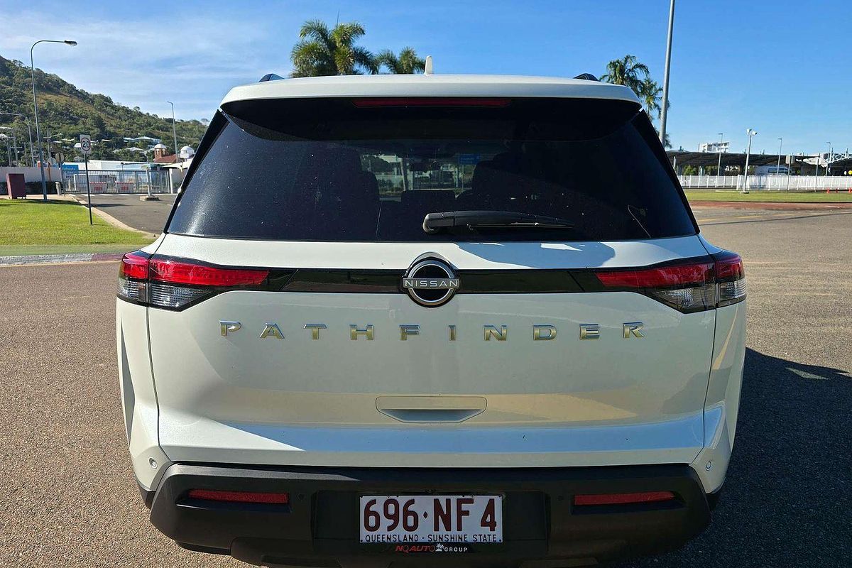 2024 Nissan Pathfinder ST-L R53